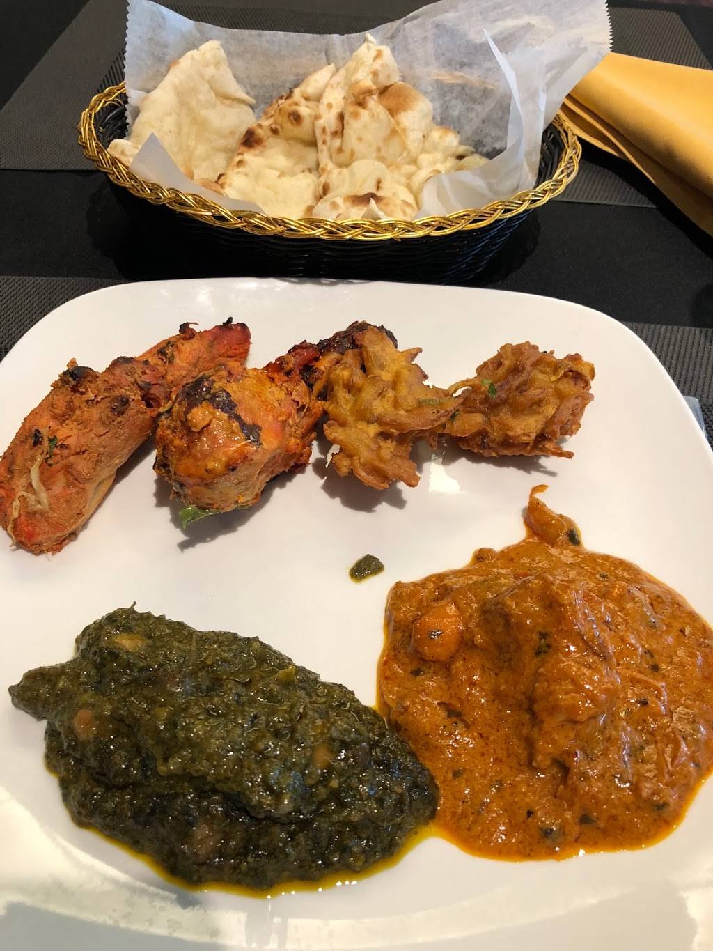 Saffron | restaurant | 2051, 327 Franklin Ave, Wyckoff, NJ 07481, USA | 2019042222 OR +1 201-904-2222