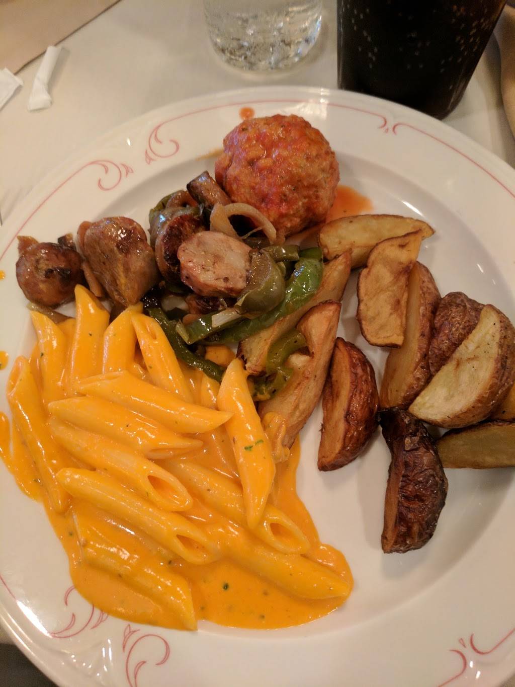 Umbertos of Mamma Marisa | restaurant | 2245 S Rd, Poughkeepsie, NY 12601, USA | 8454625117 OR +1 845-462-5117