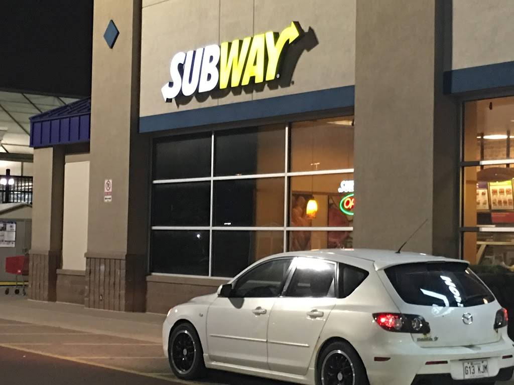 Subway | restaurant | 1604 The Queensway, Etobicoke, ON M8Z 1V1, Canada | 4165031385 OR +1 416-503-1385