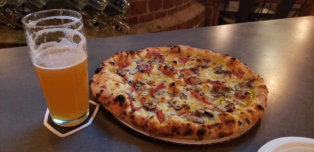 Diamondback Brewing Company | restaurant | 1215 E Fort Ave #008, Baltimore, MD 21230, USA | 4433889626 OR +1 443-388-9626