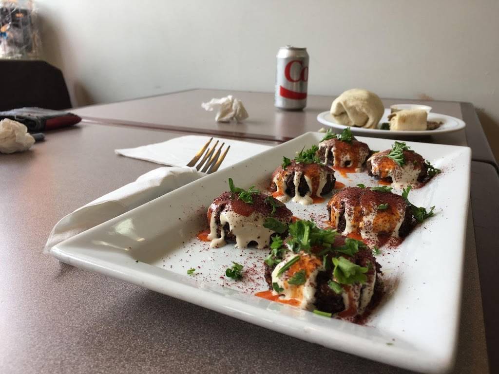 DUNYA fresh halal food | restaurant | 584 Plank Rd, Waterbury, CT 06705, USA | 2037532221 OR +1 203-753-2221