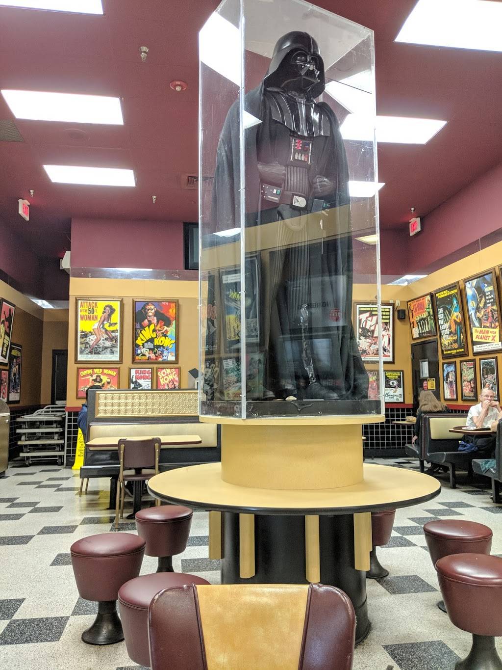 McDonalds | cafe | 9990 Belvedere Rd, Royal Palm Beach, FL 33411, USA | 5612045771 OR +1 561-204-5771