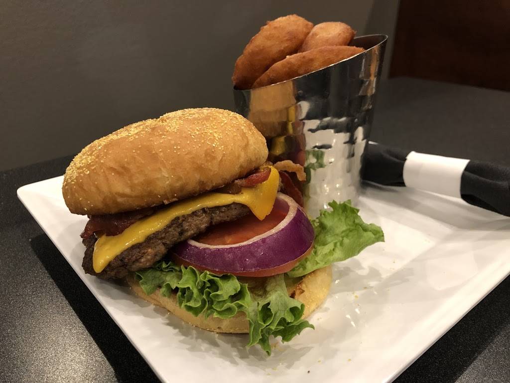 Food Shack | restaurant | 4200 Airline Dr #800, Bossier City, LA 71111, USA | 3187464205 OR +1 318-746-4205