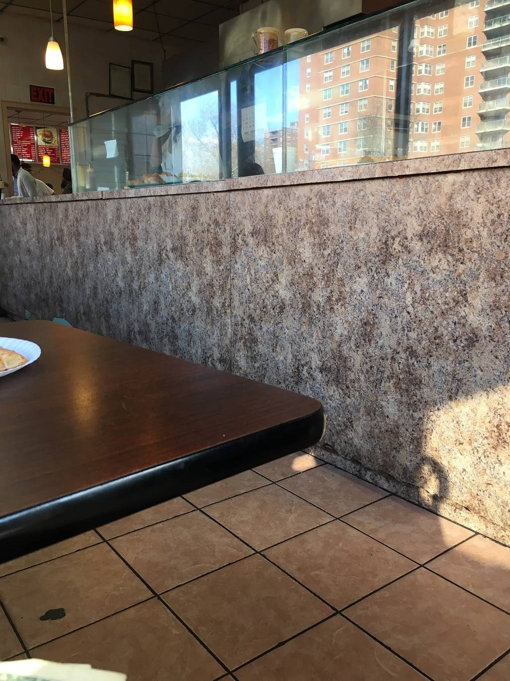 Kellys Coffee Shop | restaurant | 16975 137th Ave, Jamaica, NY 11434, USA | 7187231080 OR +1 718-723-1080