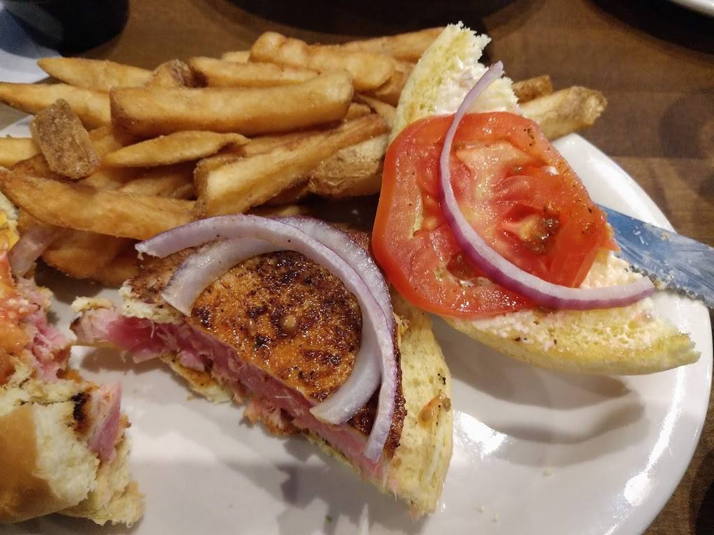 J Peters Grill & Bar - Pawleys | restaurant | 10185A Ocean Hwy, Pawleys Island, SC 29585, USA | 8433140061 OR +1 843-314-0061