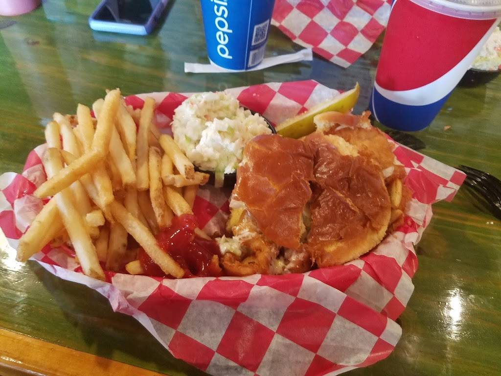 Scalawags Whitefish & Chips | restaurant | 303 E State St, Traverse City, MI 49684, USA | 2319338700 OR +1 231-933-8700