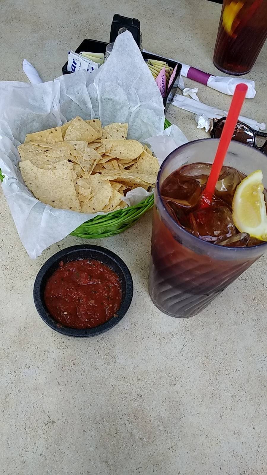 Las Palapas | restaurant | 23725 Interstate 10 Frontage Rd, San Antonio, TX 78257, USA | 2106980776 OR +1 210-698-0776