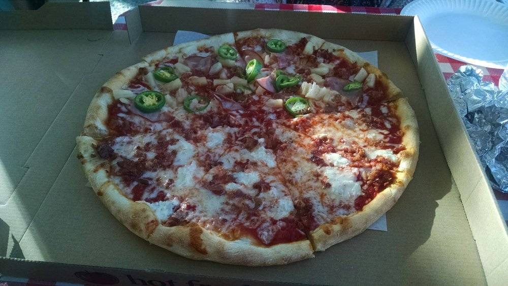 Vinnies Pizzeria | restaurant | 6100, 6635 Alhambra Ave # 212, Martinez, CA 94553, USA | 9259435771 OR +1 925-943-5771