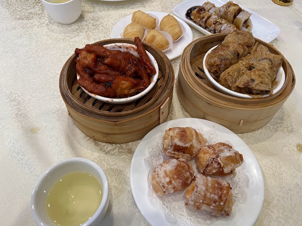 Crown One | restaurant | 34-20 Linden Pl, Queens, NY 11354, USA | 7187990568 OR +1 718-799-0568