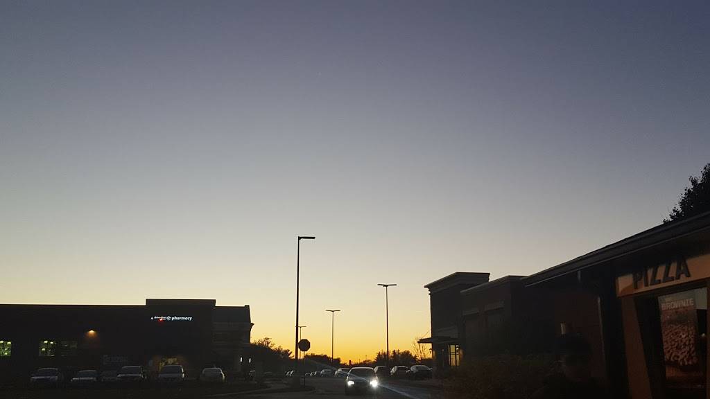 Pizza Hut | restaurant | 3319 Superior Ln, Bowie, MD 20715, USA | 3014645200 OR +1 301-464-5200