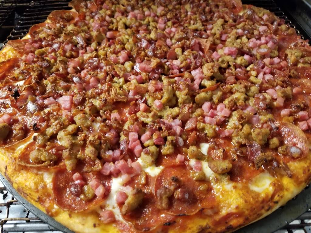 Capt. Rons Pirate Pizza | restaurant | 16757 OH-664 S, Logan, OH 43138, USA | 7403852221 OR +1 740-385-2221