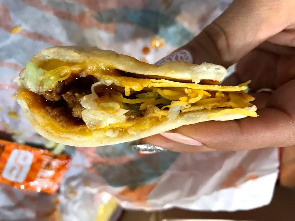 Taco Bell | meal takeaway | 7540 Bellfort St, Houston, TX 77061, USA | 7136435945 OR +1 713-643-5945
