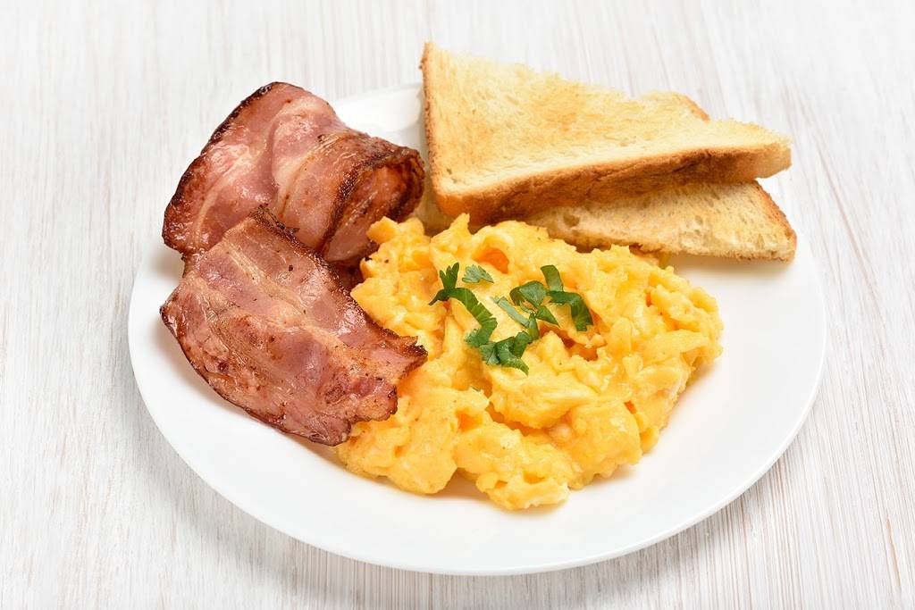 Cornerstone Family Restaurant | restaurant | 1101 W Center St, Eureka, IL 61530, USA | 3094675472 OR +1 309-467-5472