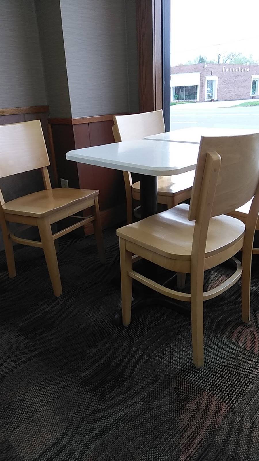 Wendys | restaurant | 4101 South Market St, Youngstown, OH 44512, USA | 3307820221 OR +1 330-782-0221