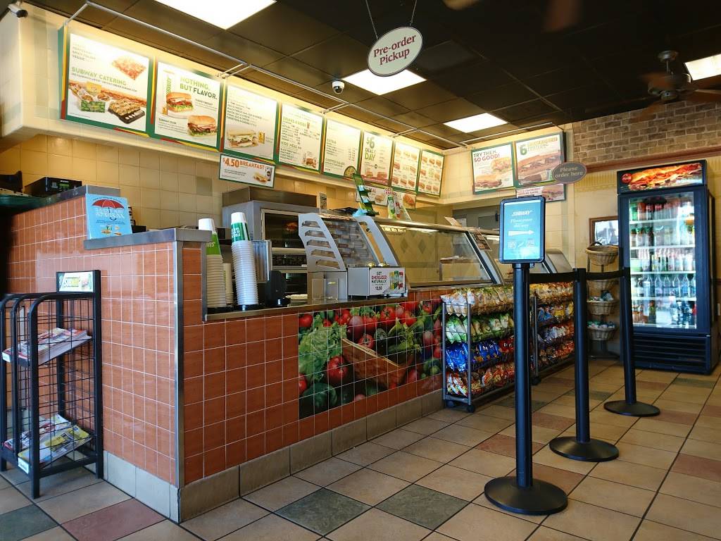 Subway Restaurants | restaurant | 3548 E Chapman Ave, Orange, CA 92869, USA | 7145383500 OR +1 714-538-3500
