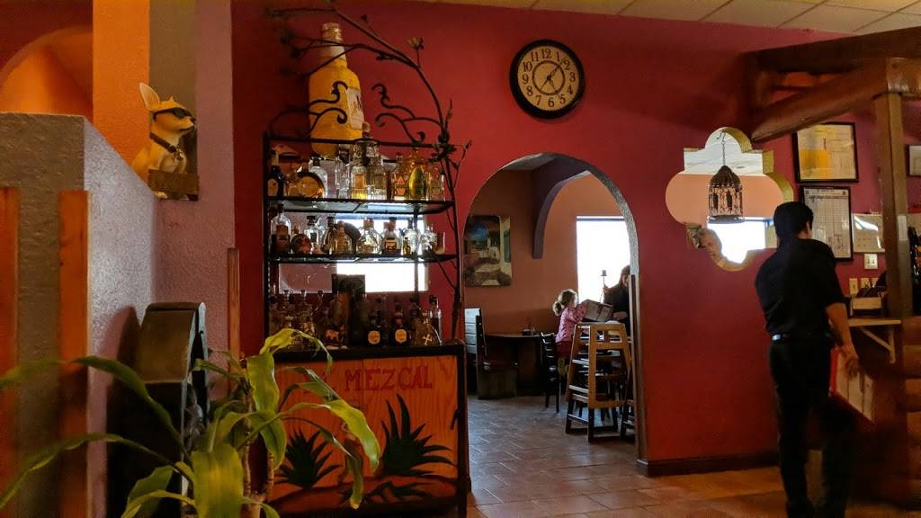El Mezcal | restaurant | 5720 Windy Dr, Stevens Point, WI 54481, USA | 7153421521 OR +1 715-342-1521