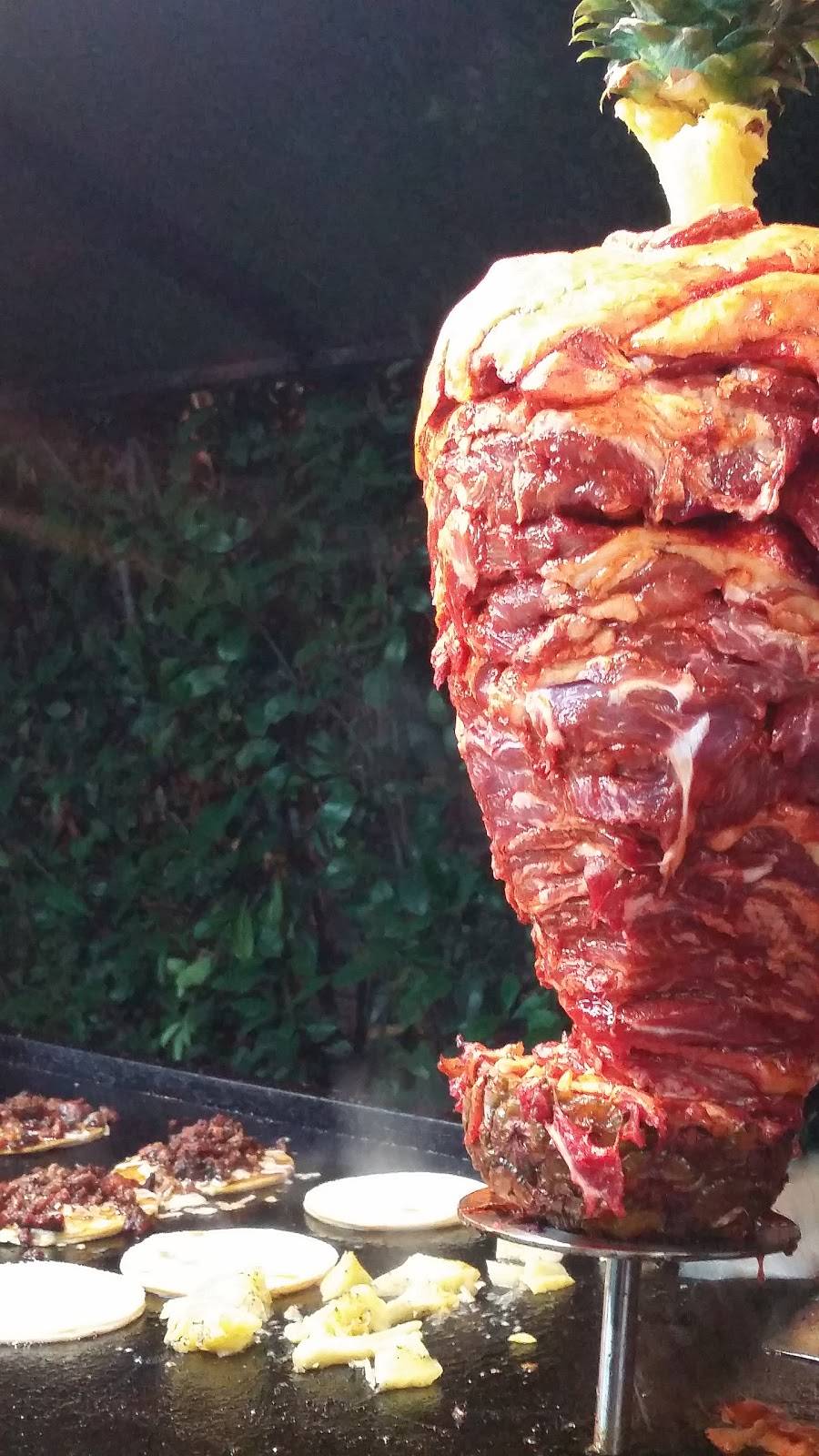 Los Clevis Tacos | restaurant | 4617 Sherwood Ln, Houston, TX 77092, USA | 3462846403 OR +1 346-284-6403