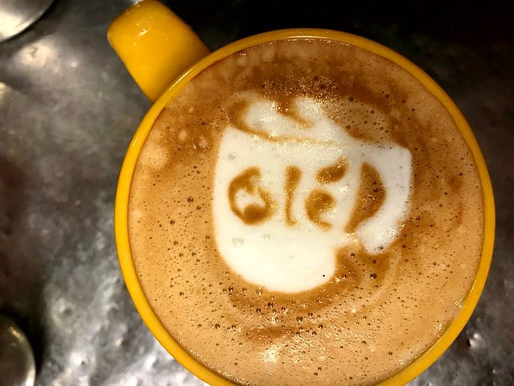 Cafe Ole | bakery | 3225 S Wadsworth Blvd L, Lakewood, CO 80227, USA | 7204718829 OR +1 720-471-8829