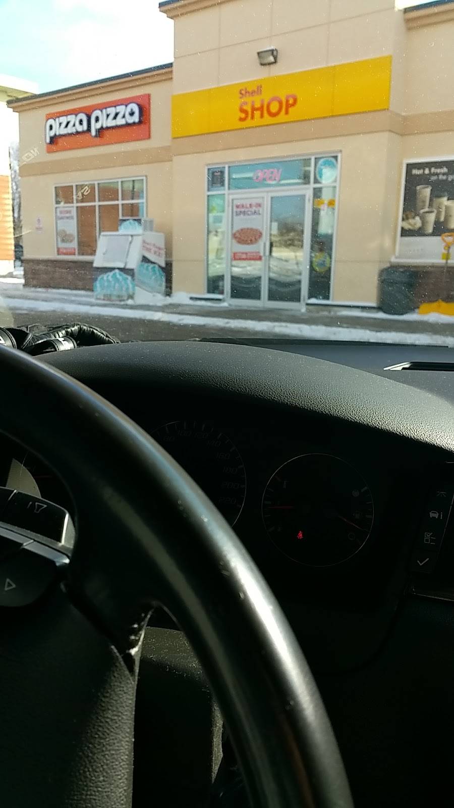 Pizza Pizza | restaurant | 937 E Main St, Welland, ON L3B 3Z1, Canada | 9057147777 OR +1 905-714-7777