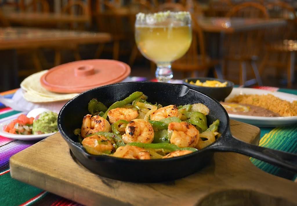 Teds Cafe Escondido | restaurant | 700 N Interstate Dr, Norman, OK 73072, USA | 4053078337 OR +1 405-307-8337