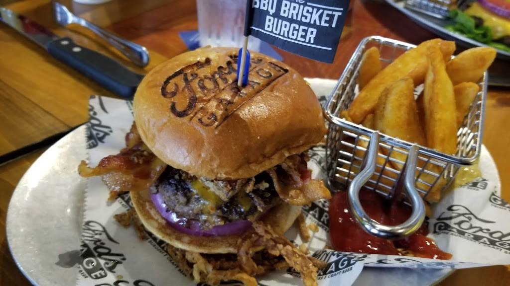 Fords Garage | restaurant | 200 1st Ave S Suite A, St. Petersburg, FL 33701, USA | 7272953673 OR +1 727-295-3673