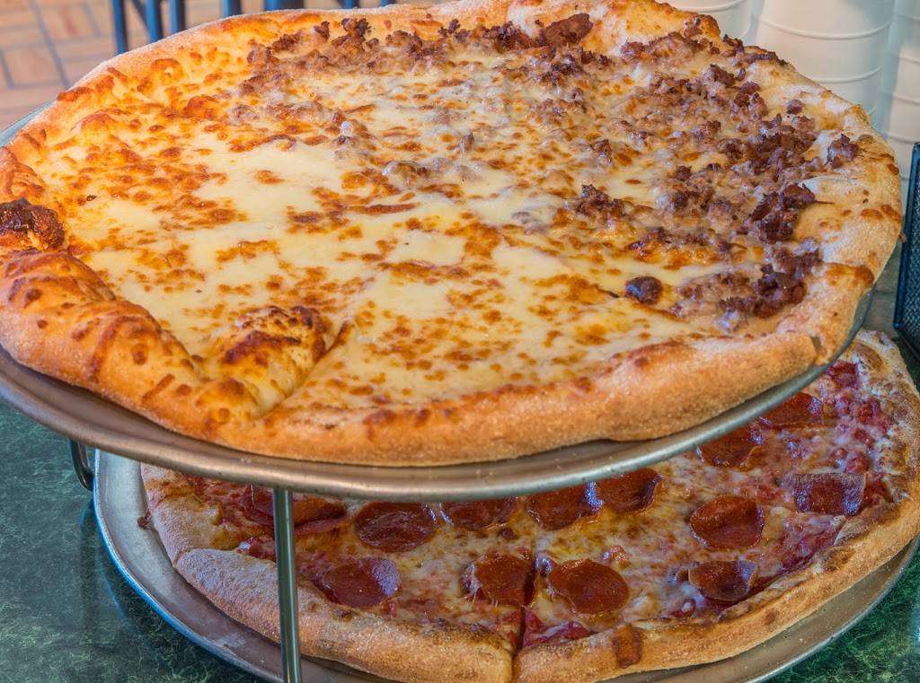 Cuzinos Pizza | restaurant | 464 W Main St, Middletown, DE 19709, USA | 3024490911 OR +1 302-449-0911