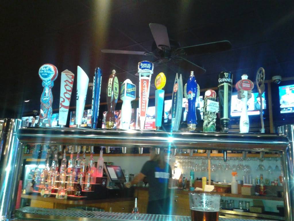 Dubs on 5th | restaurant | 402 5th St, West Easton, PA 18042, USA | 6104383827 OR +1 610-438-3827