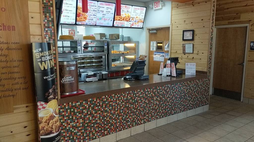 Popeyes Louisiana Kitchen | restaurant | 1605 N Hwy 77, Waxahachie, TX 75165, USA | 9729371860 OR +1 972-937-1860