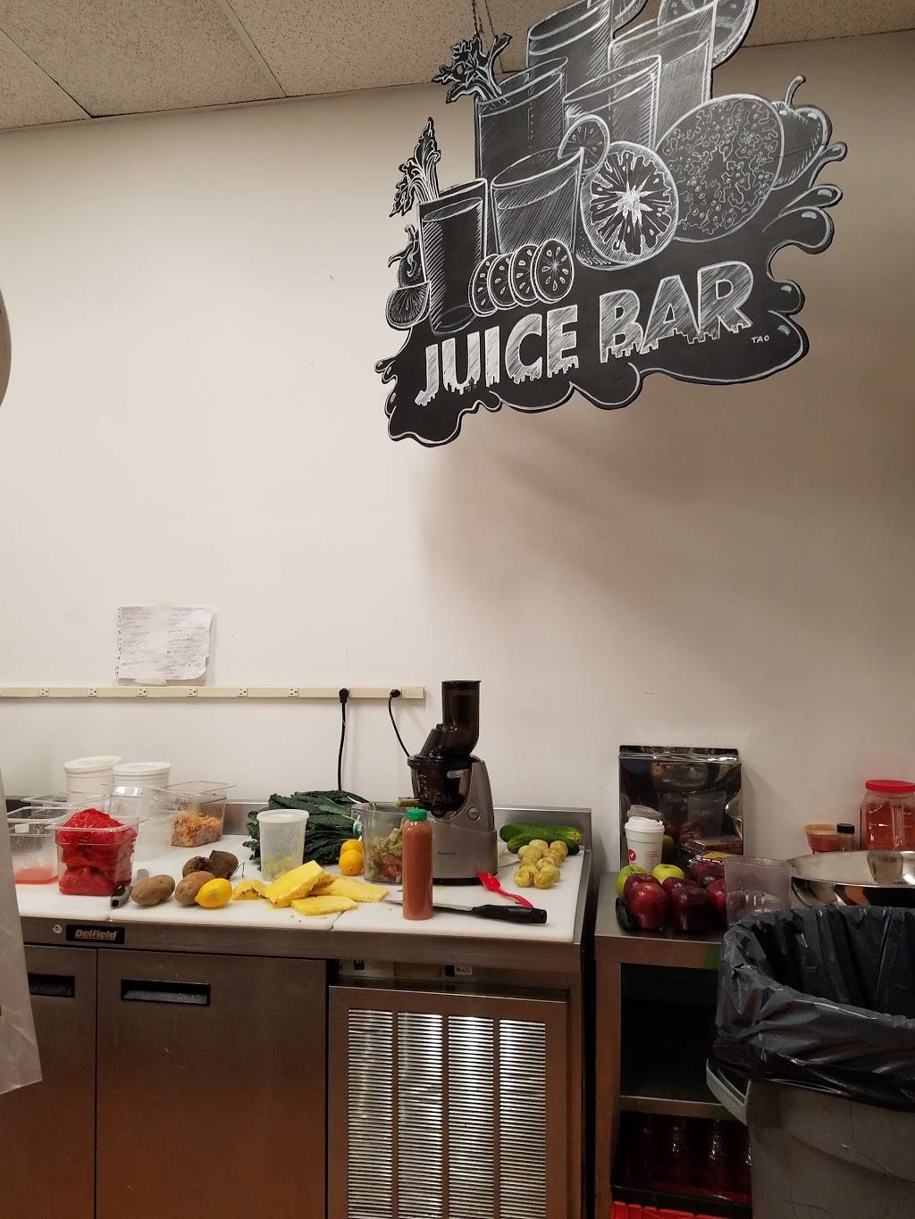 The Greenway Market | restaurant | 71 Asylum St, Hartford, CT 06103, USA | 8602637823 OR +1 860-263-7823