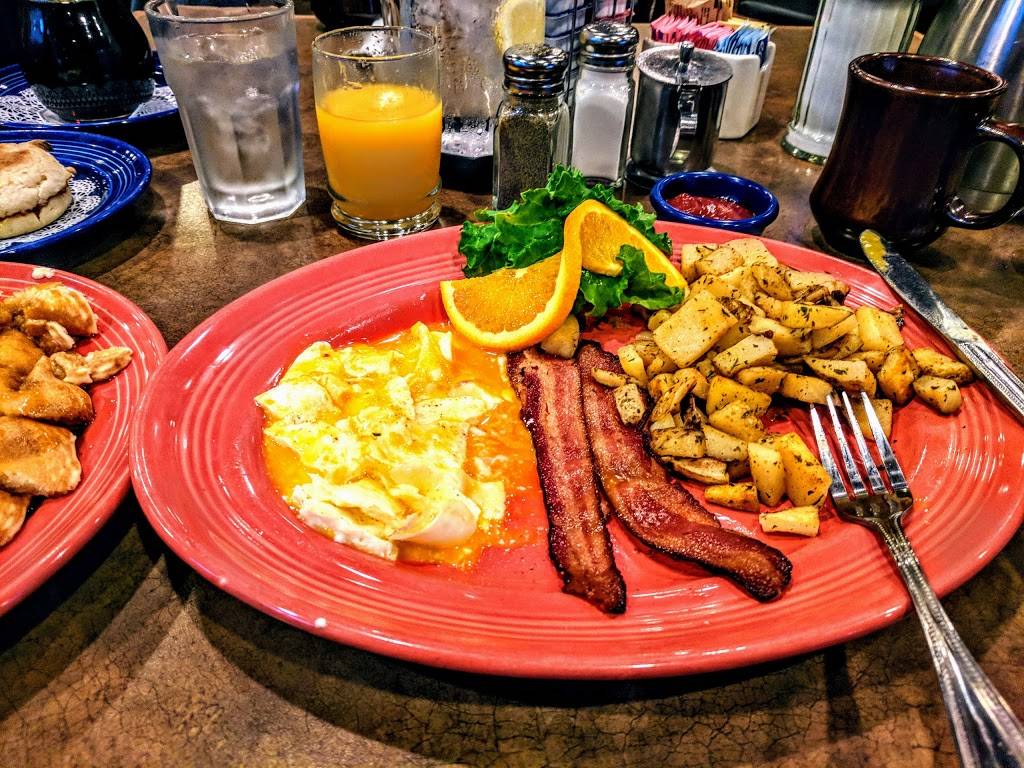 Le Peep - Woodway | restaurant | 5750 Woodway Dr #162, Houston, TX 77057, USA | 7137807337 OR +1 713-780-7337