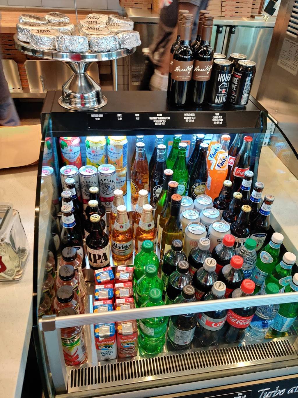 MOD Pizza | restaurant | 15212 Montfort Dr Suite 307, Dallas, TX 75248, USA | 4693811293 OR +1 469-381-1293