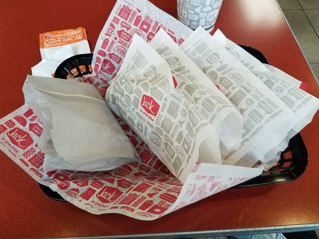 Jack in the Box | restaurant | 7260 N Stemmons Fwy, Dallas, TX 75247, USA | 2146375758 OR +1 214-637-5758