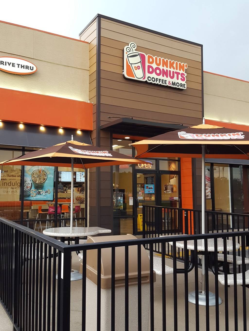 Dunkin | bakery | 4479 W US-192, Kissimmee, FL 34746, USA | 4075071540 OR +1 407-507-1540