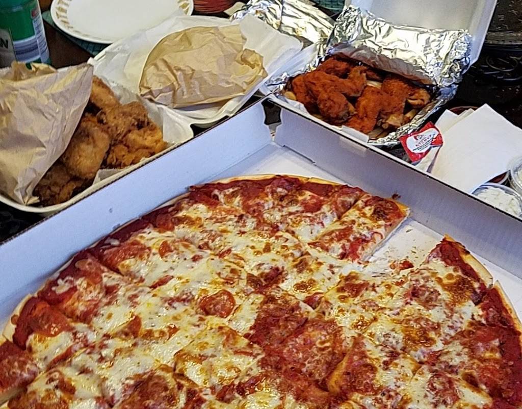 Mayas Pizza | restaurant | 8550 S Commercial Ave, Chicago, IL 60617, USA | 7732219313 OR +1 773-221-9313