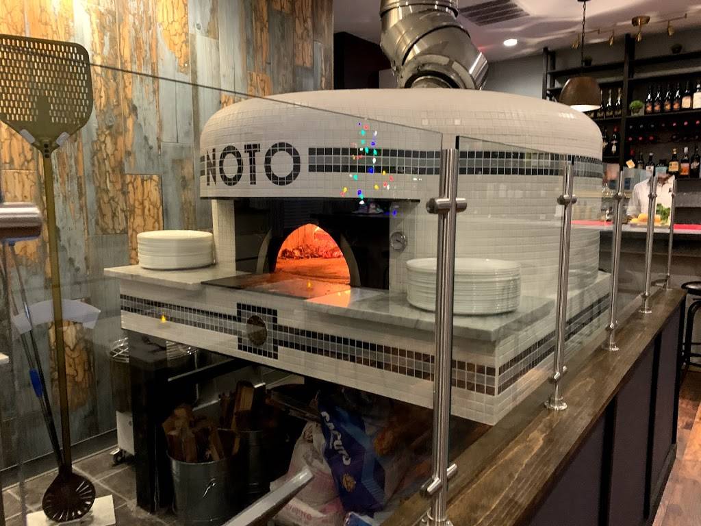 Noto Italian Restaurant | restaurant | 5105 Westwood Dr, St Peters, MO 63304, USA | 6363171143 OR +1 636-317-1143