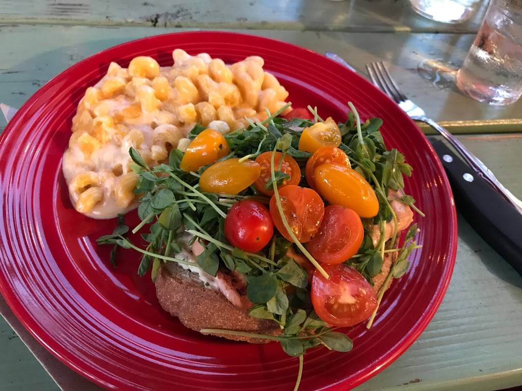 Wild Tomato Wood-Fired Pizza and Grille Sister Bay | restaurant | 9595, 10677 N Bay Shore Dr, Sister Bay, WI 54234, USA | 9208544685 OR +1 920-854-4685