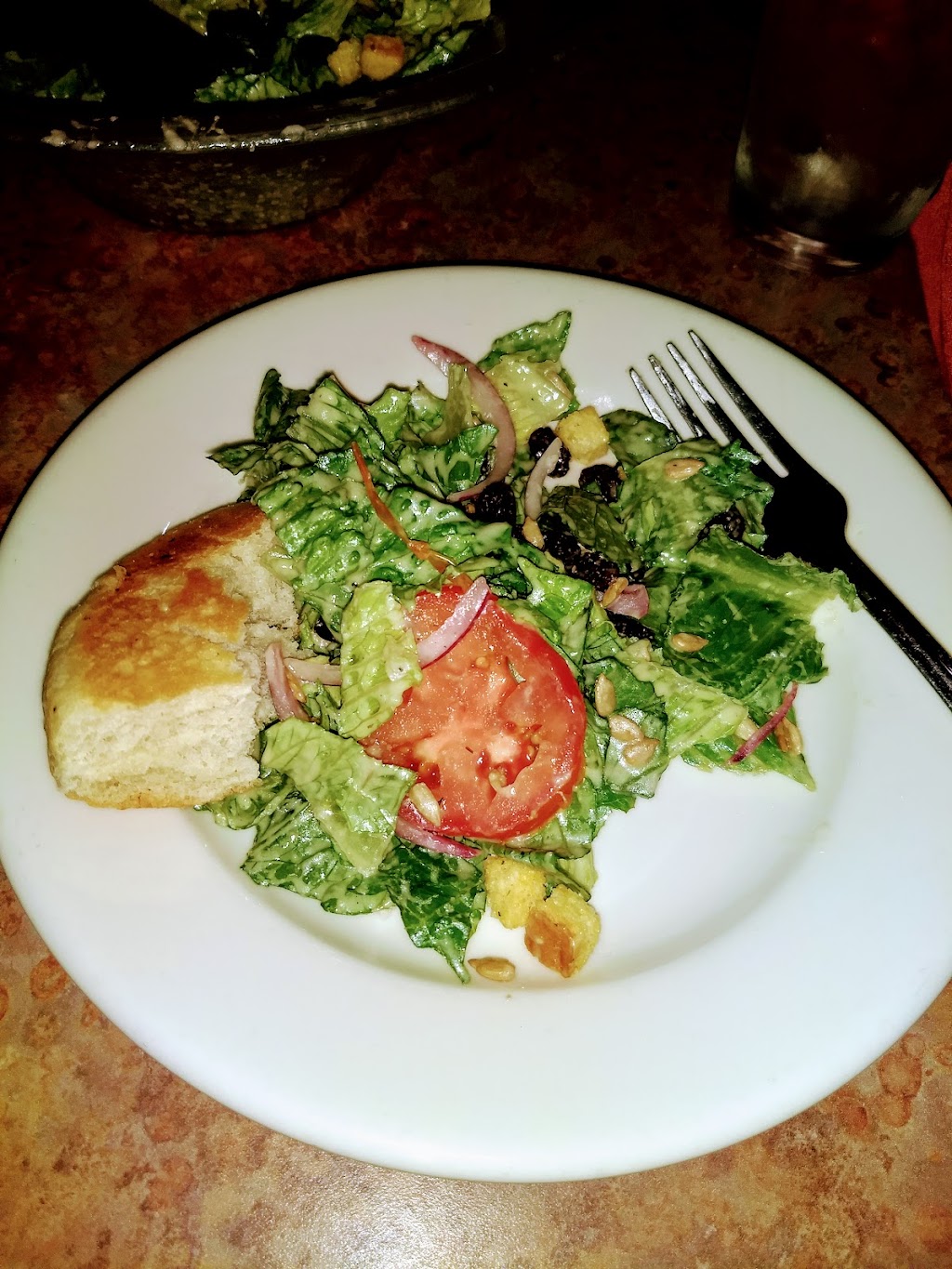 Strings Italian Cafe | restaurant | 322 W Miner St, Yreka, CA 96097, USA | 5308427704 OR +1 530-842-7704