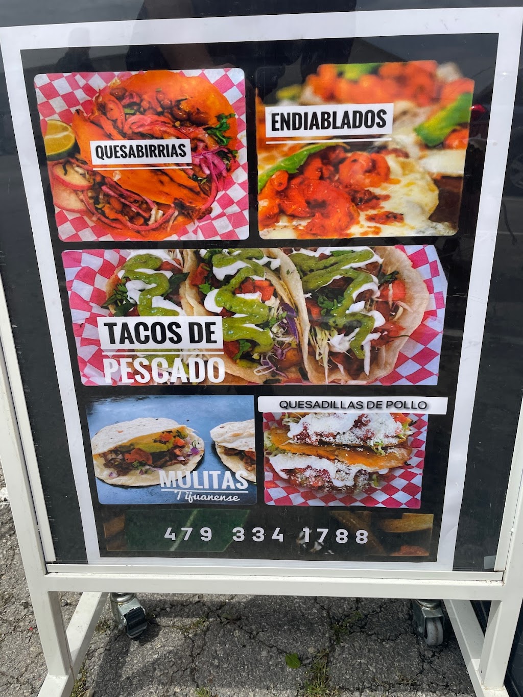 La Fonda Kitchen Express | restaurant | 214 E Robinson Ave, Springdale, AR 72764, USA | 4793341788 OR +1 479-334-1788