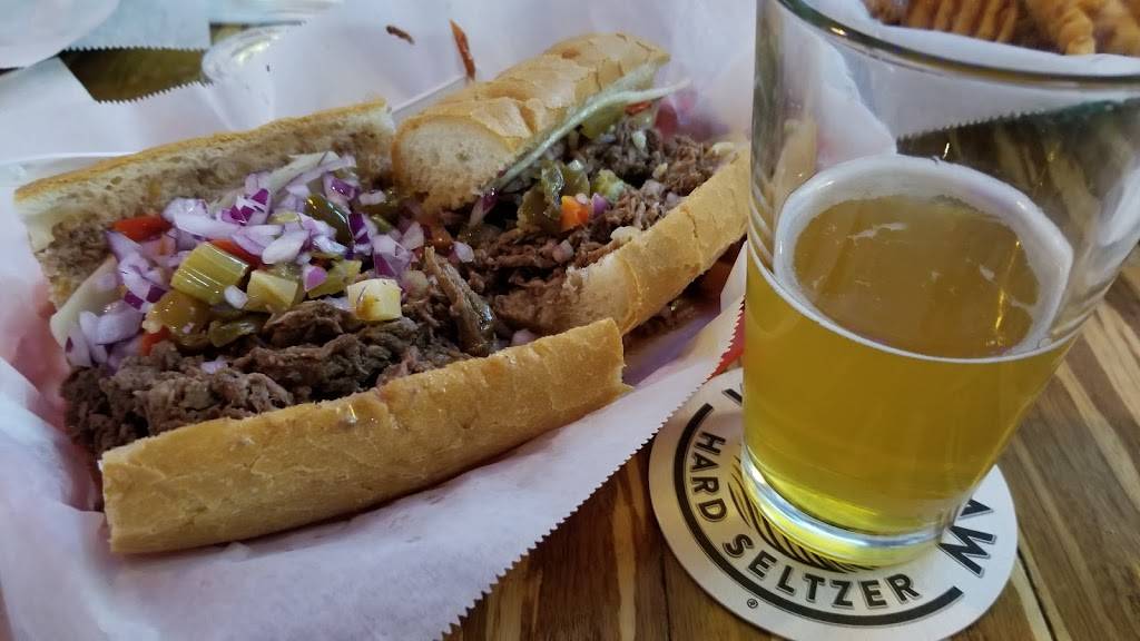 Pepis Pub and Grill | restaurant | 618 6th St, Racine, WI 53403, USA | 2626336111 OR +1 262-633-6111