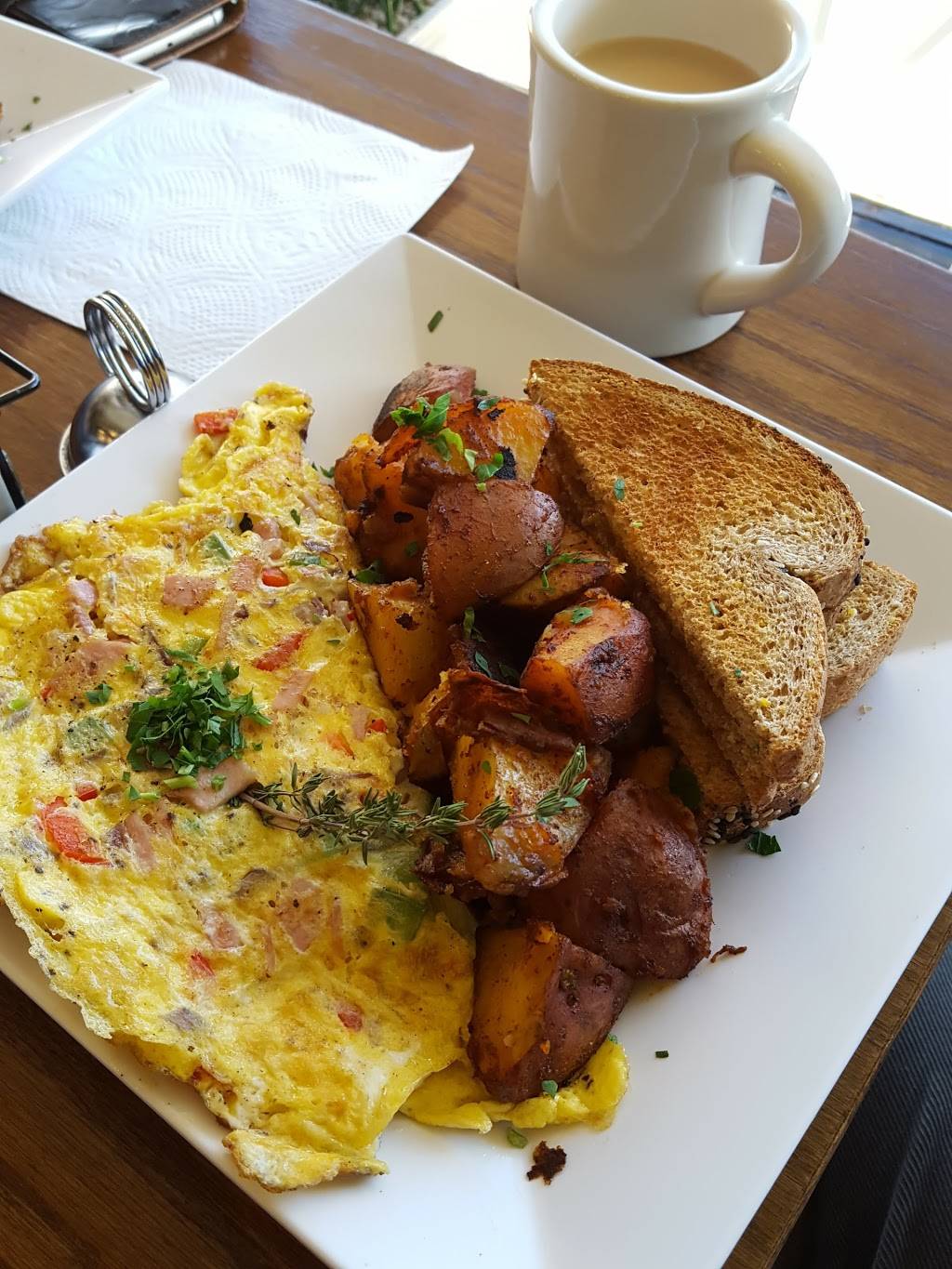 Jackies Grillette Little Falls | cafe | 55 E Main St, Little Falls, NJ 07424, USA | 9738378060 OR +1 973-837-8060