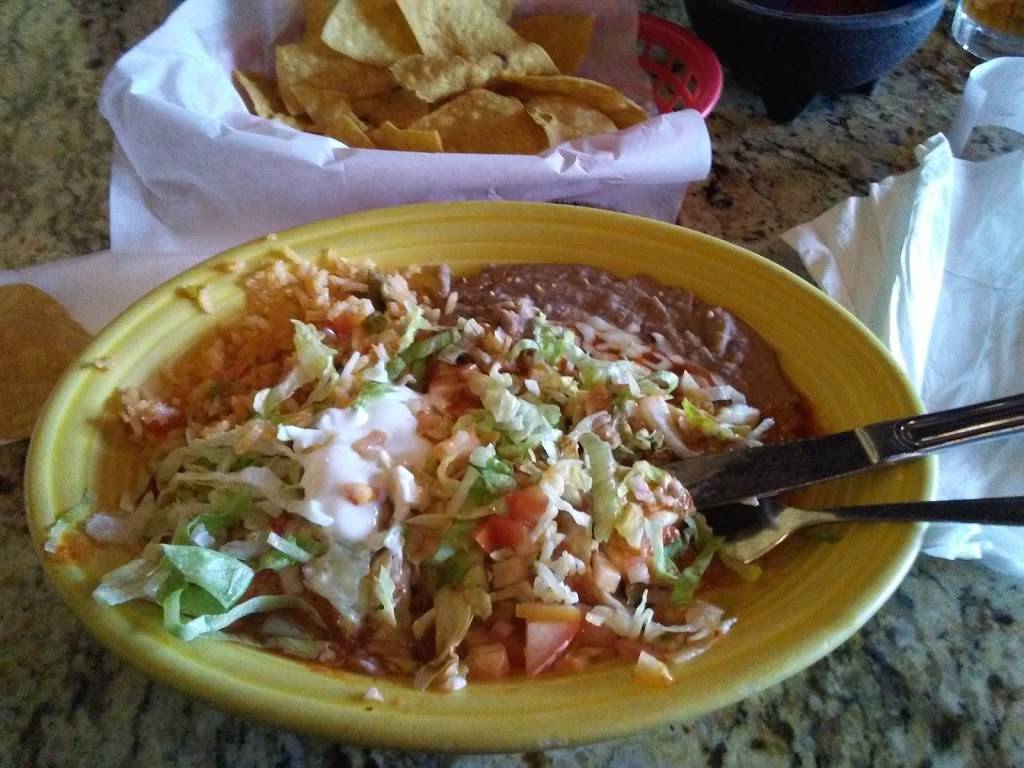 El Rancho | restaurant | 770 E 16th St, Holland, MI 49423, USA | 6167961200 OR +1 616-796-1200