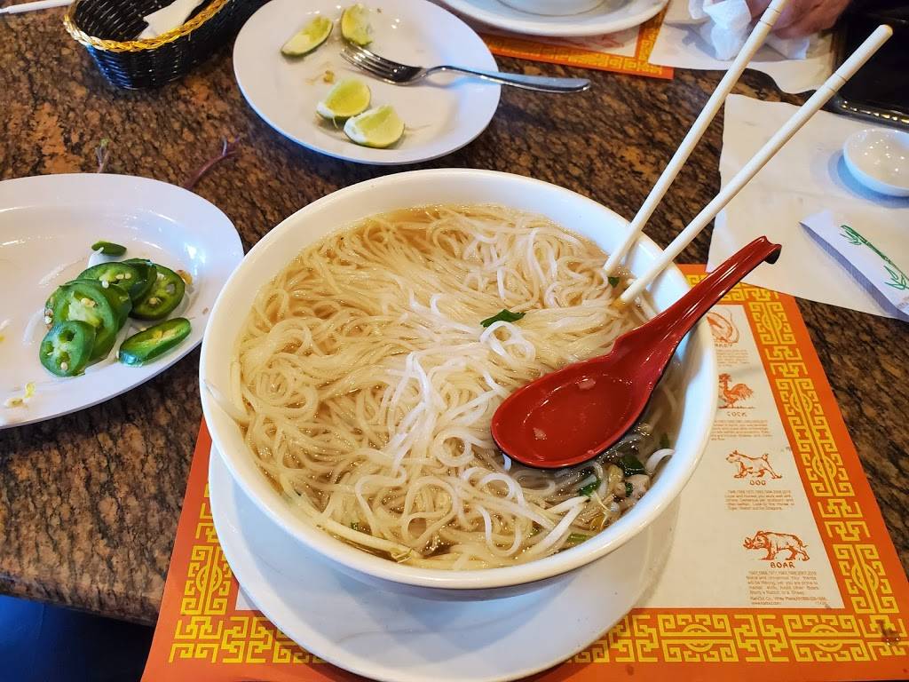 Pho King | restaurant | 1945 N Campus Ave #C, Upland, CA 91784, USA | 9099319889 OR +1 909-931-9889