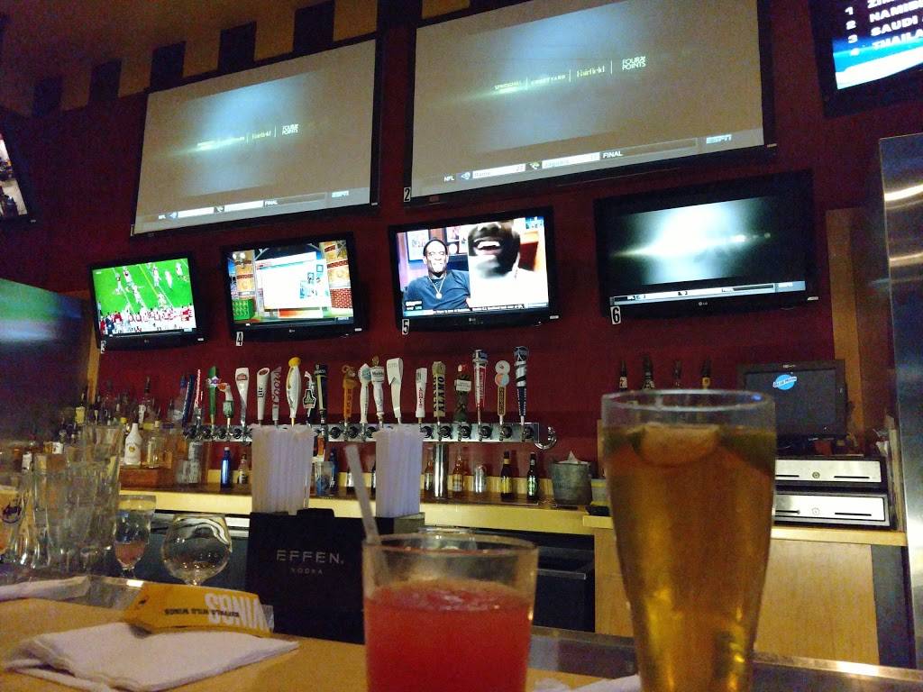 Buffalo Wild Wings | restaurant | 5411 TX-1604 Loop, San Antonio, TX 78253, USA | 2105204127 OR +1 210-520-4127