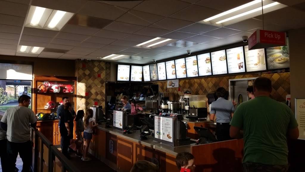 Chick-fil-A | restaurant | 4435 Fox Valley Center Dr, Aurora, IL 60504, USA | 6308201660 OR +1 630-820-1660