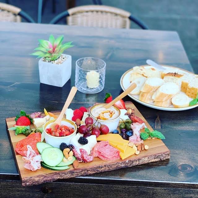 Basil Wood Fired Kitchen and Lounge | restaurant | 213 N Main St, Muncy, PA 17756, USA | 5707577216 OR +1 570-757-7216