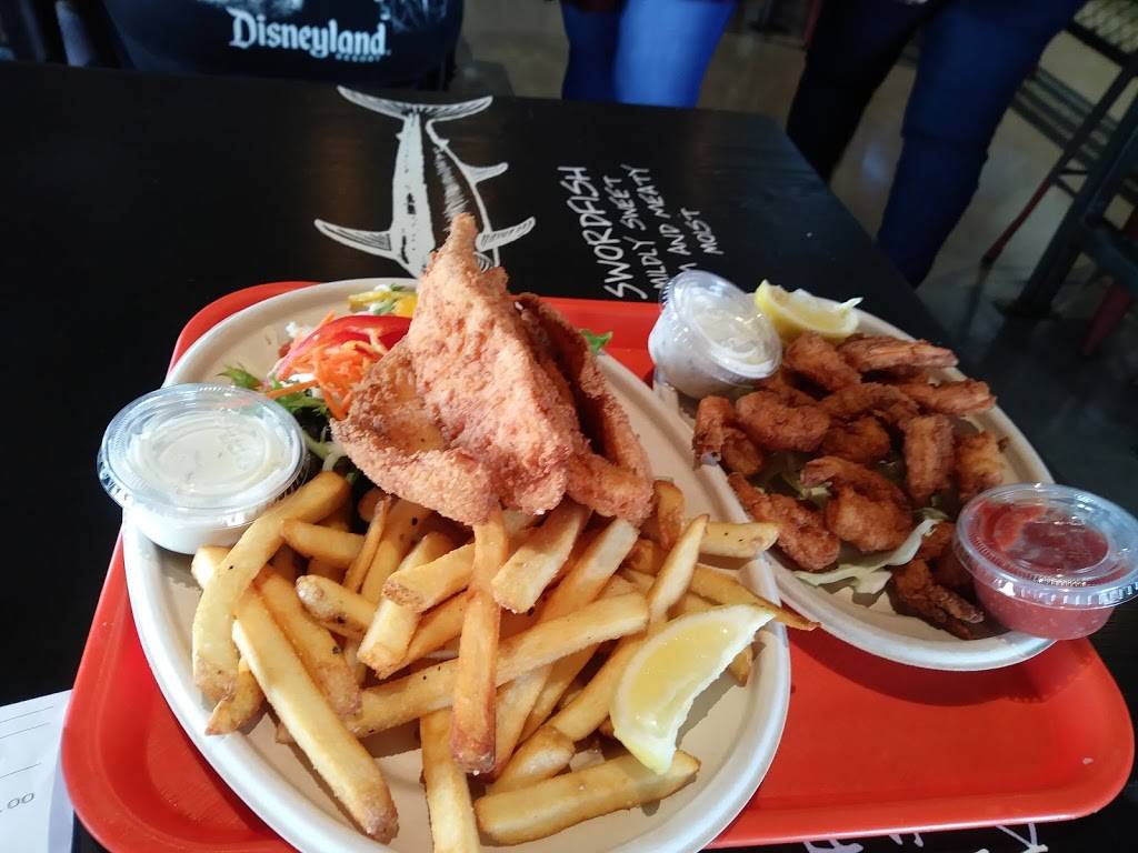 San Pedro Fish Market Grille | restaurant | 1313 Sepulveda Blvd, Harbor City, CA 90501, USA | 4242635864 OR +1 424-263-5864