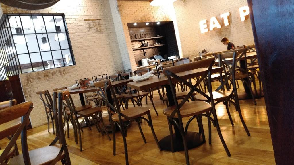 Giordanos | restaurant | 930 N Meacham Rd, Schaumburg, IL 60173, USA | 8479865211 OR +1 847-986-5211