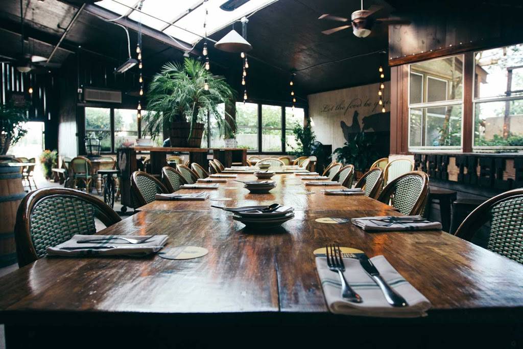 Farm Table | restaurant | 960 Gateway Commons Cir, Wake Forest, NC 27587, USA | 9195696714 OR +1 919-569-6714