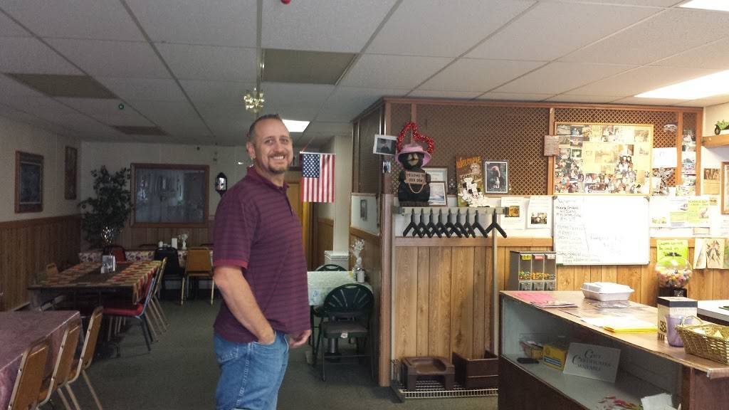 East End Cafe | restaurant | 2209 E 5th St, Superior, WI 54880, USA | 7153983461 OR +1 715-398-3461