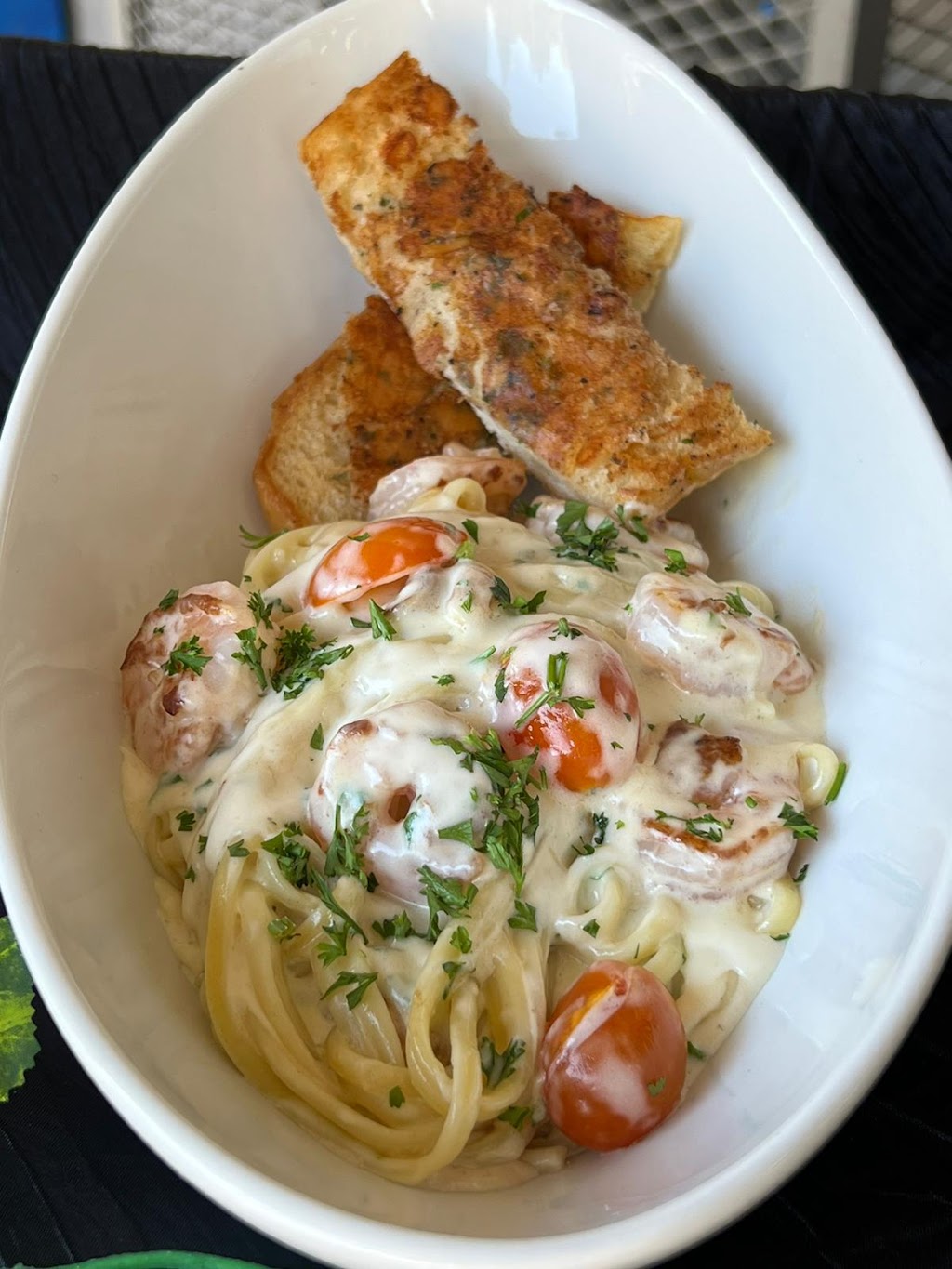 World & Flavors Cousine | restaurant | 2401 W Turner Rd, Lodi, CA 95242, USA | 2098108163 OR +1 209-810-8163